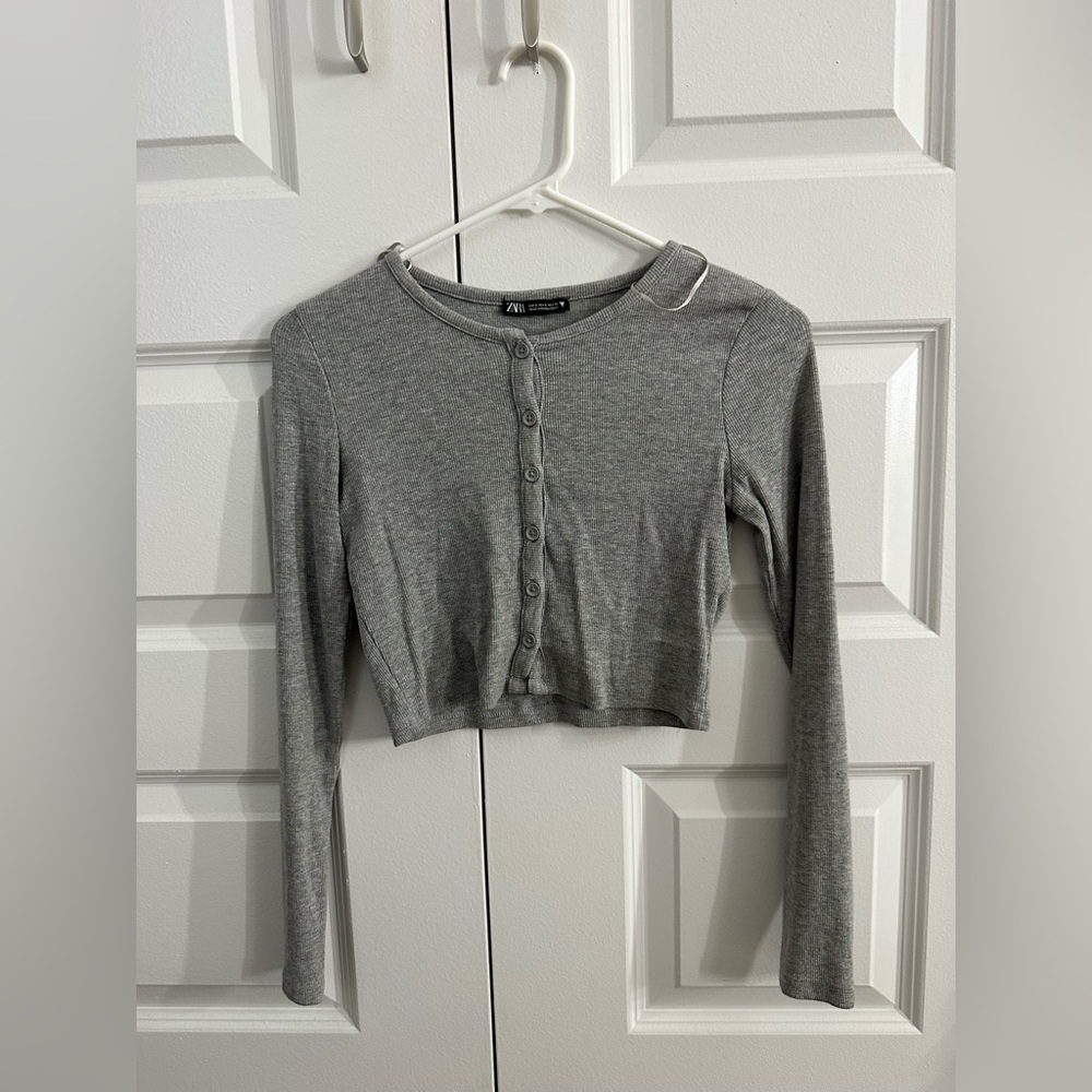Zara grey ribbed button down crop top